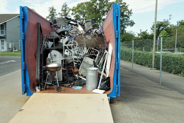 Best Commercial Cleanout Services  in Osgood, IN