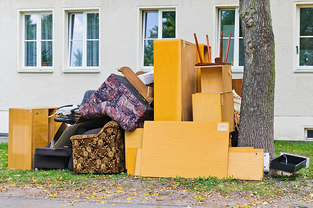 Best Yard Cleanup Services  in Osgood, IN